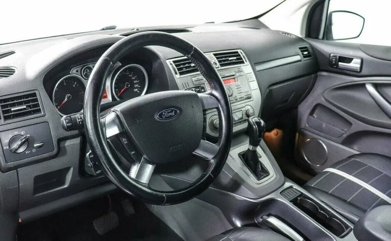 Ford Kuga 2.0 Робот