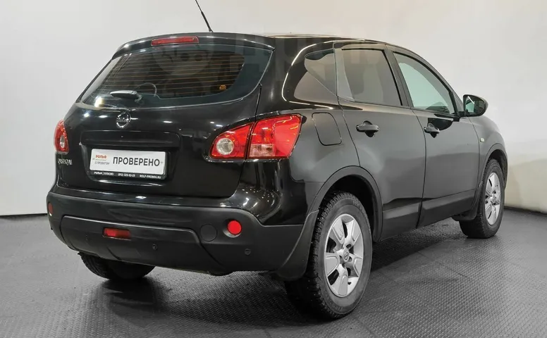 Nissan Qashqai, 1 поколение