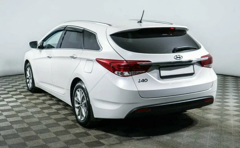 Hyundai i40 2.0 Автомат