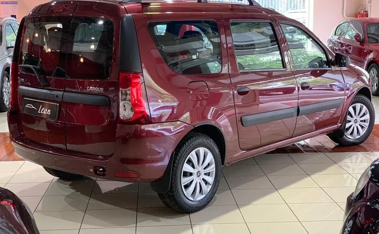 Lada Largus
