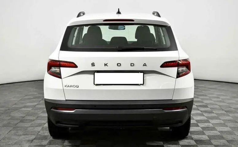 Skoda karoq акпп 2021 с пробегом 11 090 км