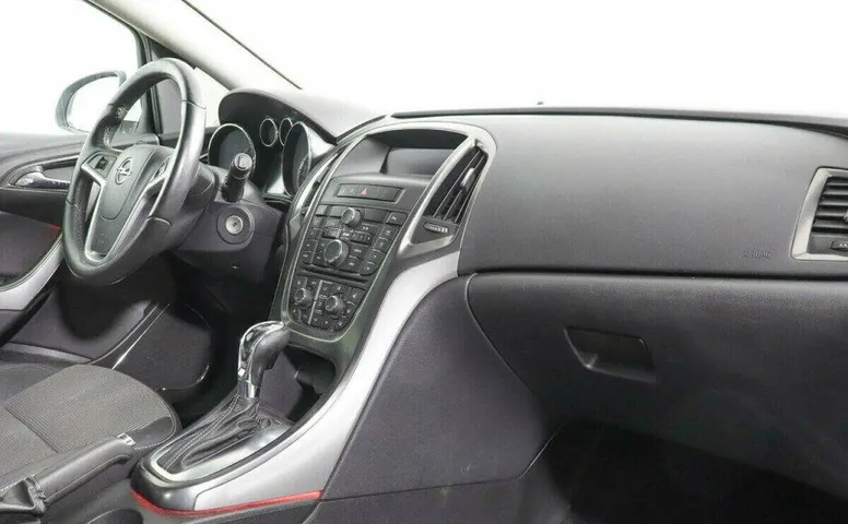 Opel Astra 1.4 Автомат