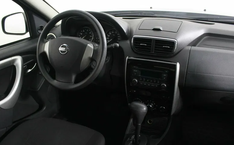 Nissan Terrano III (D10)