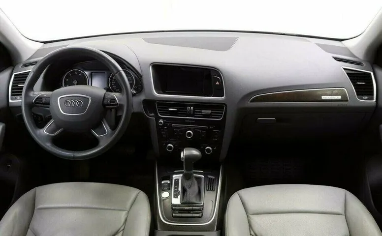 Audi Q5 2.0 Автомат