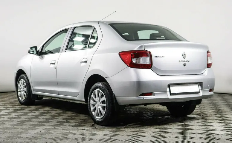 Renault Logan II