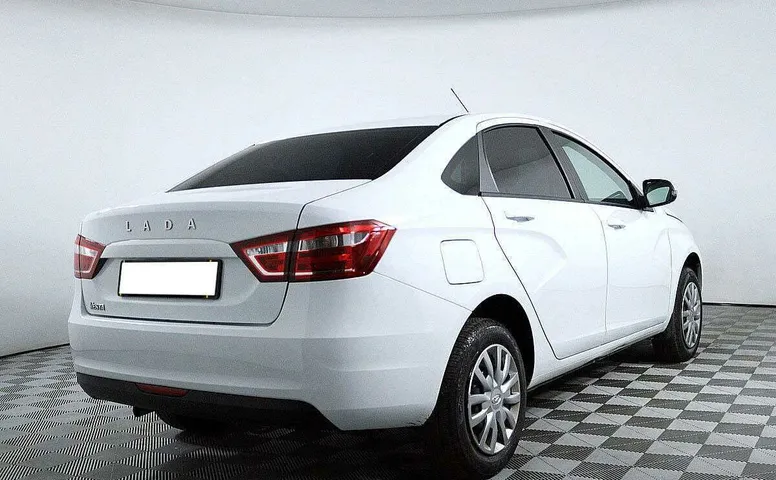 Lada (ваз) vesta мкпп 2017 с пробегом 74 339 км
