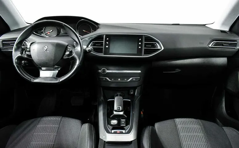 Peugeot 3008 акпп 2017 с пробегом 61 480 км