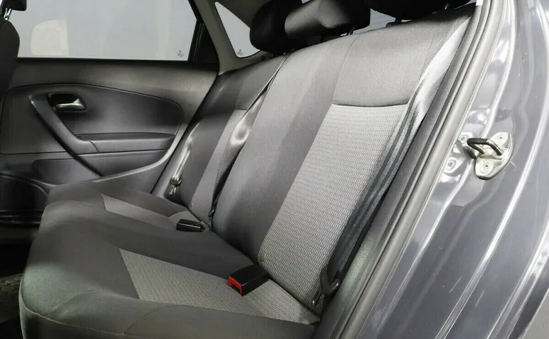 Volkswagen Polo V