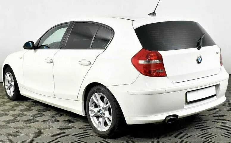 BMW 1 серия 1.6 Автомат