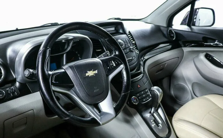 Chevrolet Orlando 1.8 Автомат
