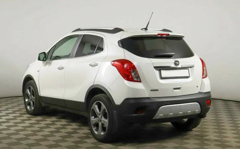 Opel Mokka 1.8 Автомат