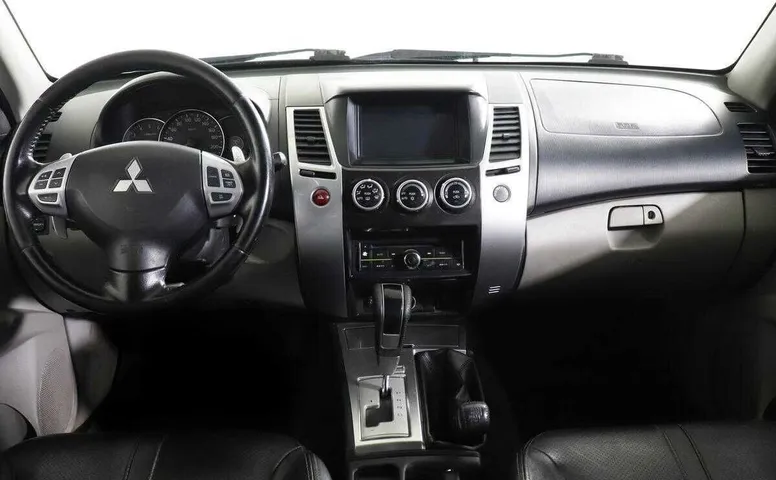 Mitsubishi pajero sport акпп 2013 с пробегом 92 300 км