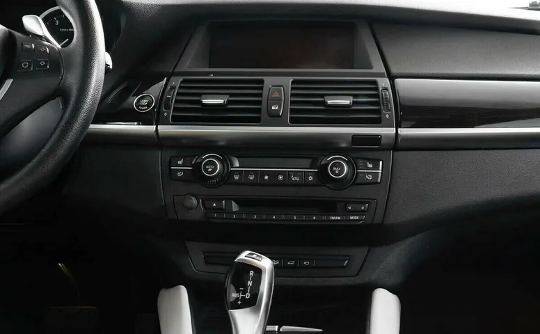BMW X6 I (E71)
