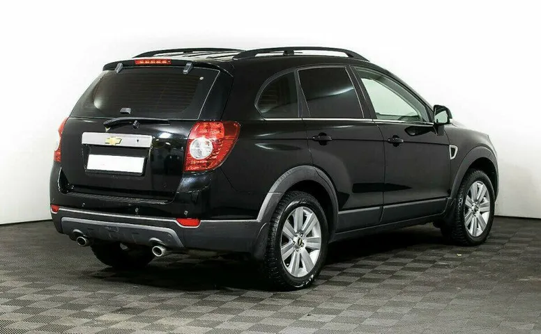 Chevrolet Captiva 3.2 Автомат
