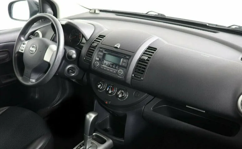 Nissan Note 1.6 Автомат