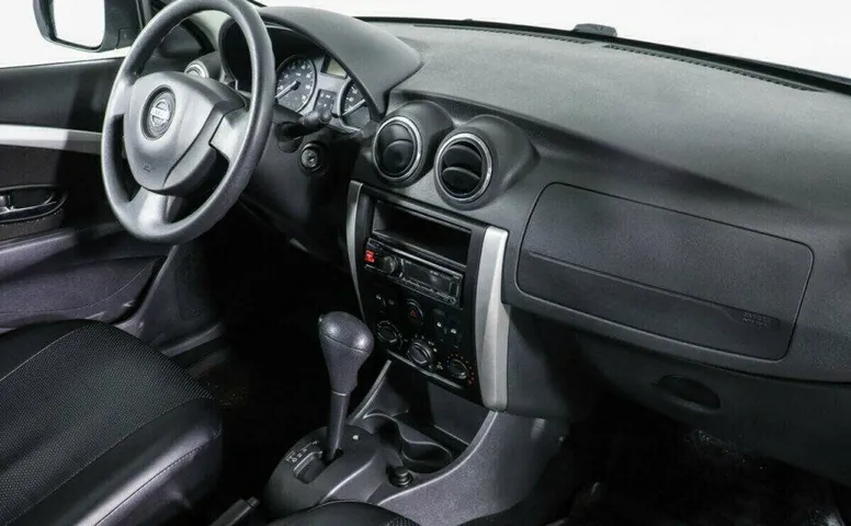 Nissan Almera 1.6 Автомат