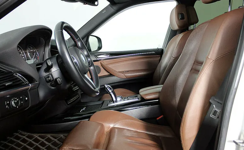 BMW X5 II (E70)