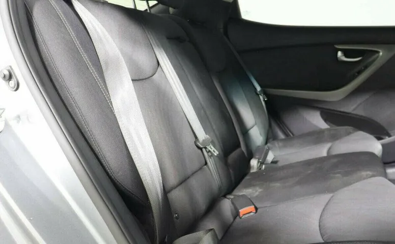 Hyundai Elantra 1.6 Автомат