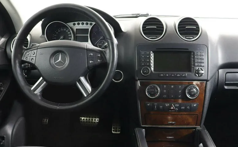 Mercedes-Benz M-Класс II (W164)