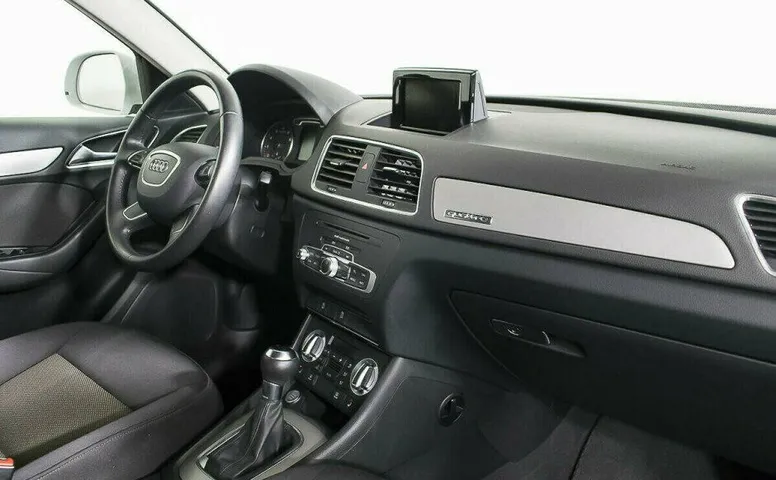 Audi Q3 2.0 Робот