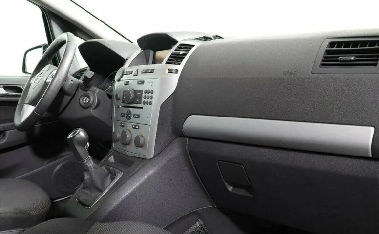 Opel Zafira 1.8 Механика