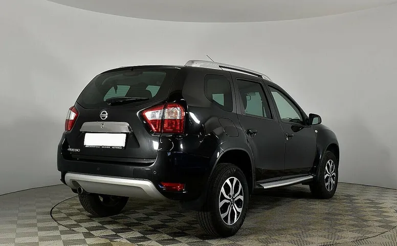 Nissan Terrano III (D10)