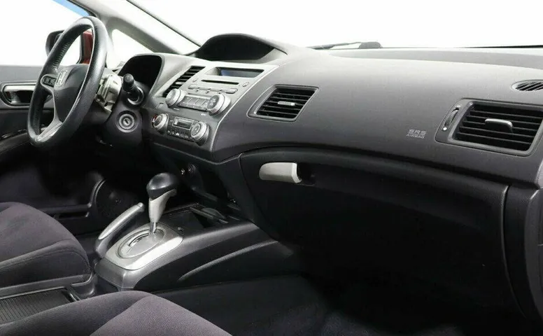 Honda Civic 1.8 Автомат