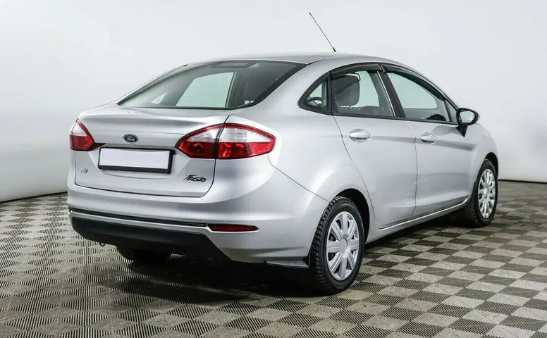 Ford Fiesta Mk6 Рестайлинг