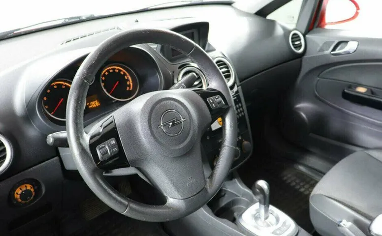 Opel Corsa 1.2 Робот