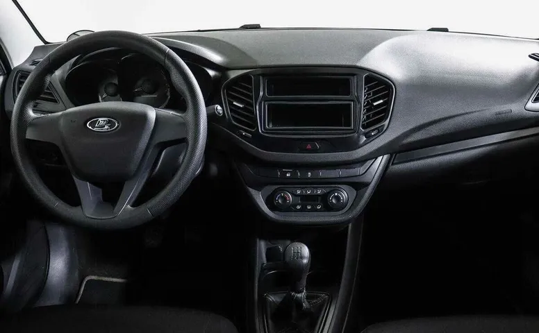 Lada (ваз) vesta мкпп 2021 с пробегом 45 871 км