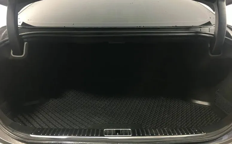 Kia quoris i рестайлинг