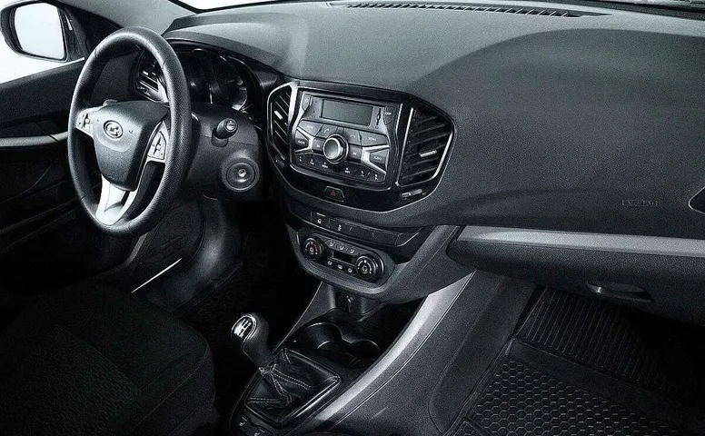 Lada (ваз) vesta мкпп 2020 с пробегом 57 912 км