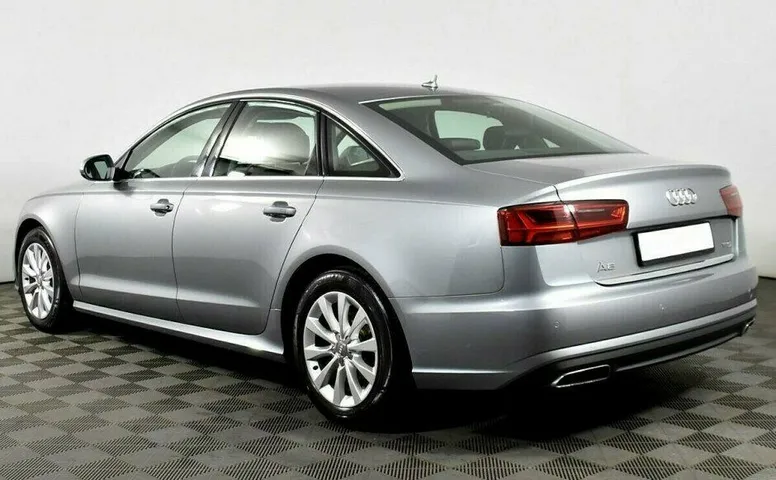 Audi A6 1.8 Робот