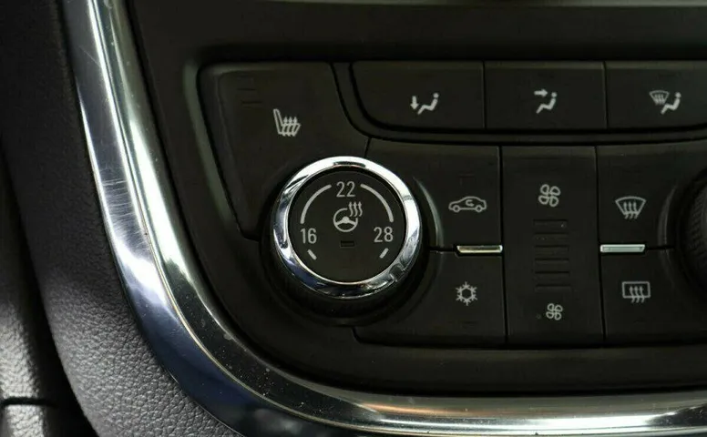 Opel Mokka 1.8 Автомат