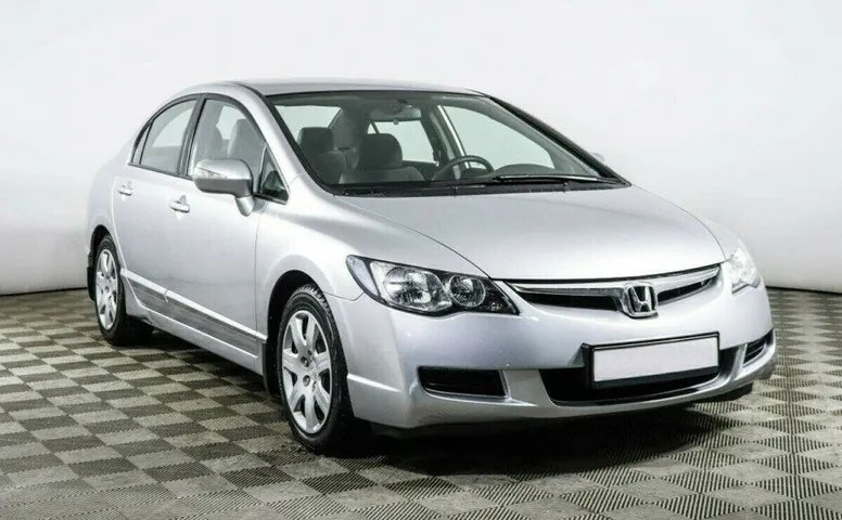 Honda Civic 1.8 Автомат