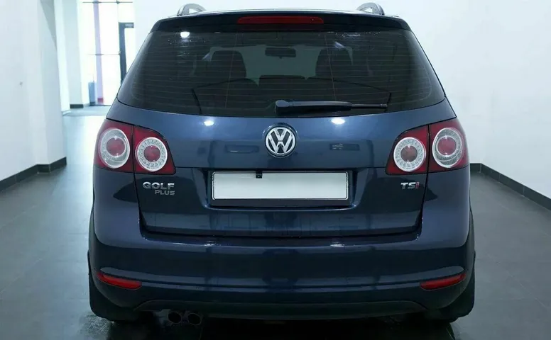 Volkswagen golf plus