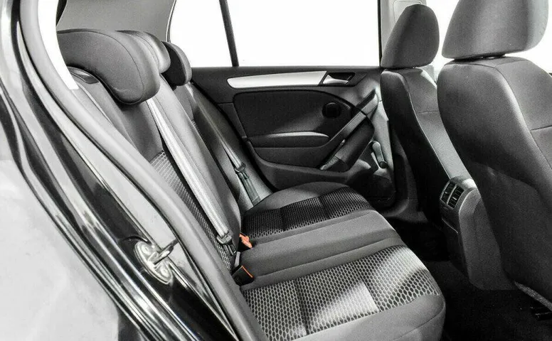 Volkswagen Golf 1.4 Робот