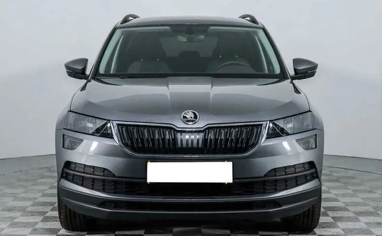 Skoda karoq мкпп 2021 с пробегом 16 490 км