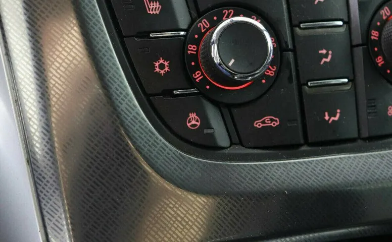 Opel Astra 1.4 Автомат