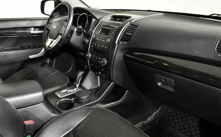 Kia Sorento 2.4 Автомат