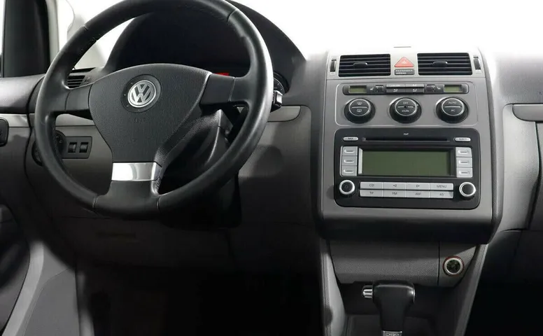 Volkswagen Touran I Рестайлинг