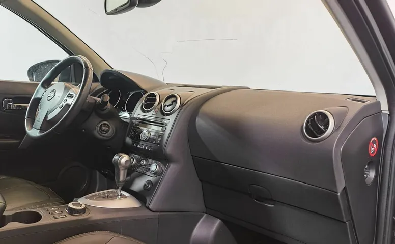 Nissan Qashqai, 1 поколение