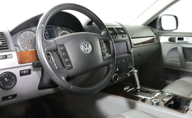 Volkswagen Touareg I