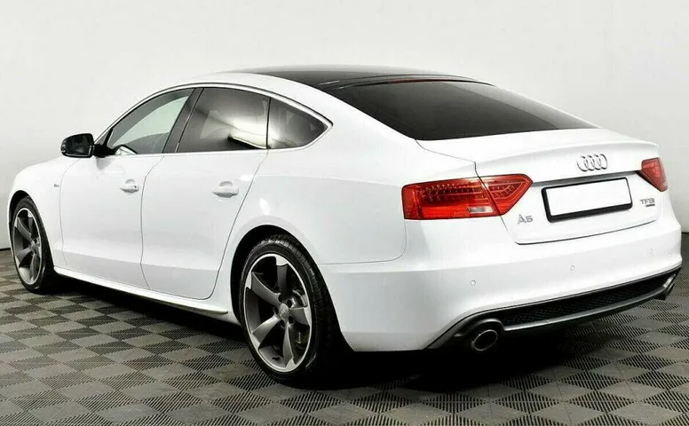 Audi A5 2.0 Робот