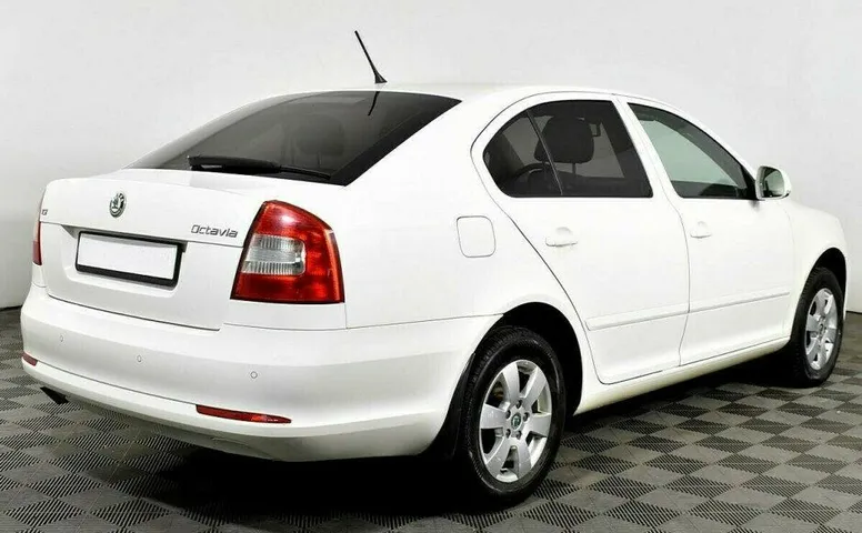 Skoda Octavia 1.8 Робот
