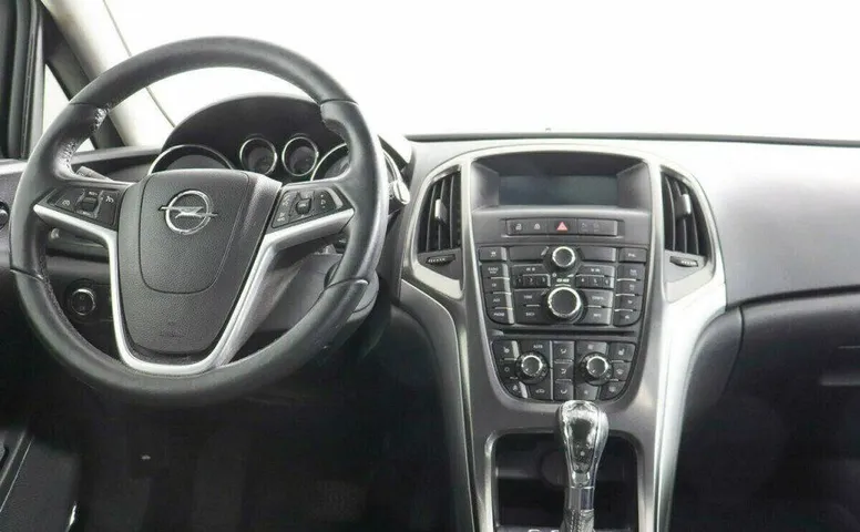 Opel Astra 1.4 Автомат