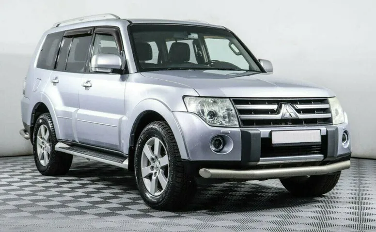 Mitsubishi Pajero 3.2 Автомат