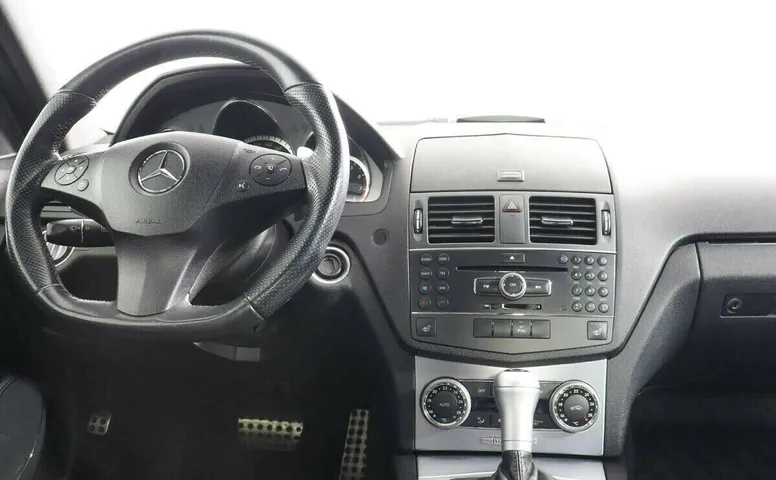 Mercedes-Benz C-Класс III (W204)