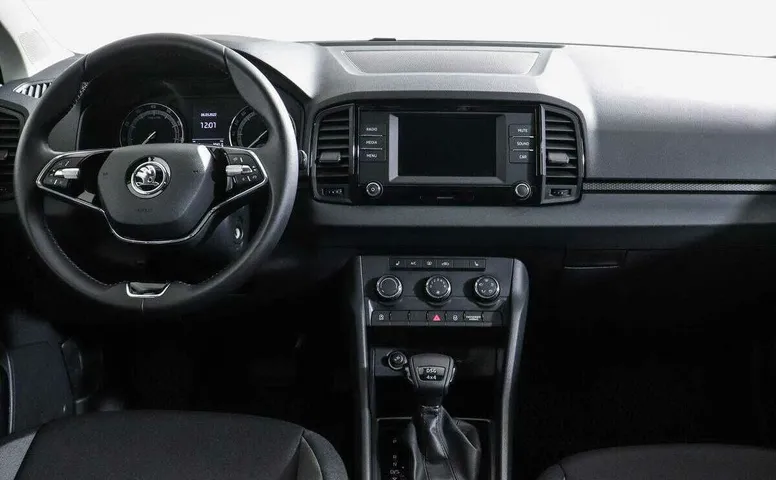 Skoda karoq мкпп 2022 с пробегом 13 км