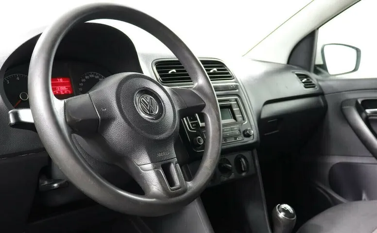 Volkswagen Polo V